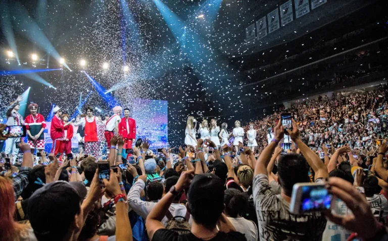 Which K-pop groups are coming to Australia in 2024?